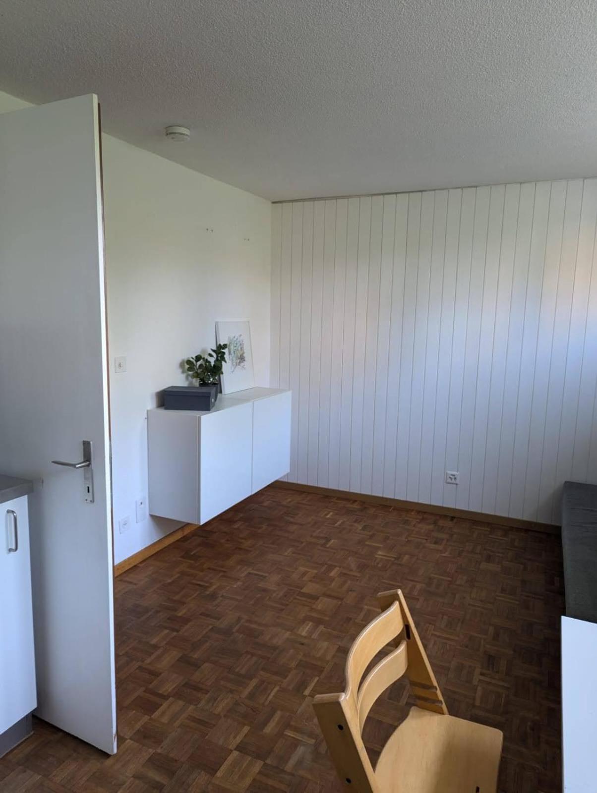 2.5 Zimmerwohnung, Pinut Trin Luaran gambar
